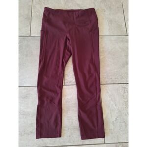 Lululemon  Crop Legging Size 4‎ Solid  Cherry Purple Maroon